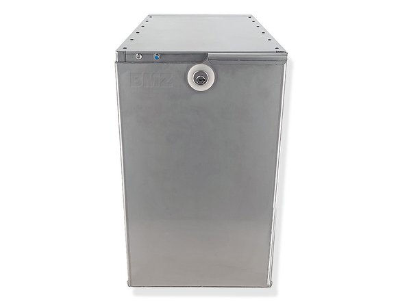 Akku Schutzbox 43l Präventivbox mit 220V Anschluß